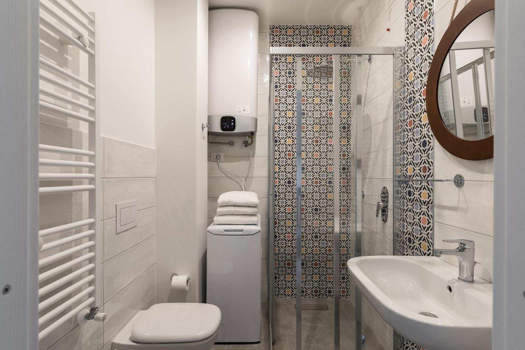 Como Bellevue Borghi المظهر الخارجي الصورة